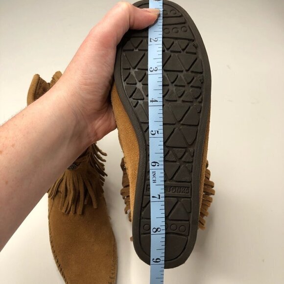 NEW Minnetonka Camel Brown Suede Fringed Braided High Top Zipper Moccasin Bootie - Picture 14 of 14